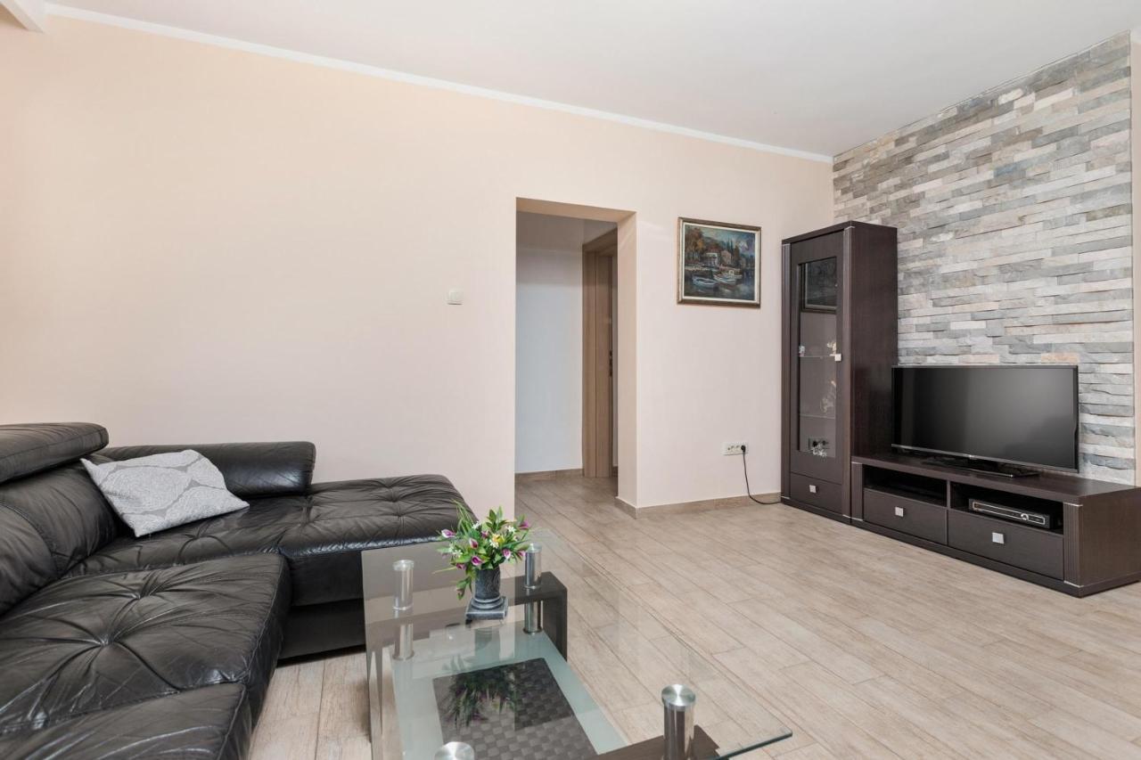 Muo Sea Front Apartments Kotor Exterior photo